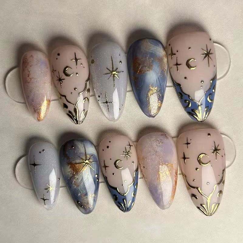 Nail Art French Nails - 24 Adet Kısa Badem Çivi Seti