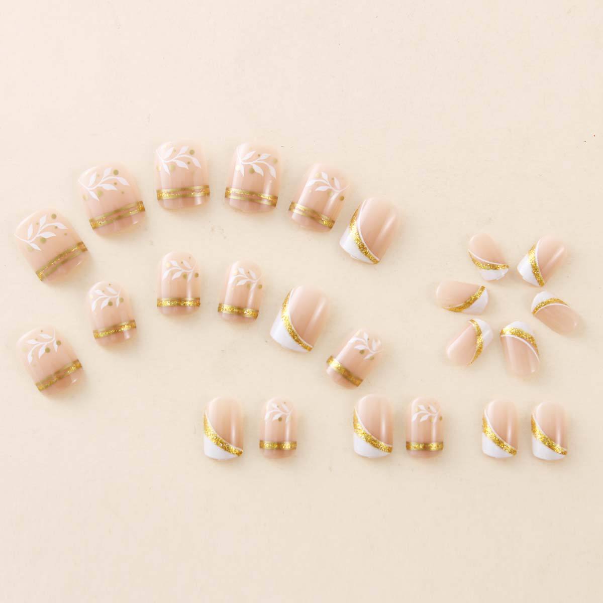 Nail Art Design - Ten Rengi Kısa Kare Takma Tırnaklar